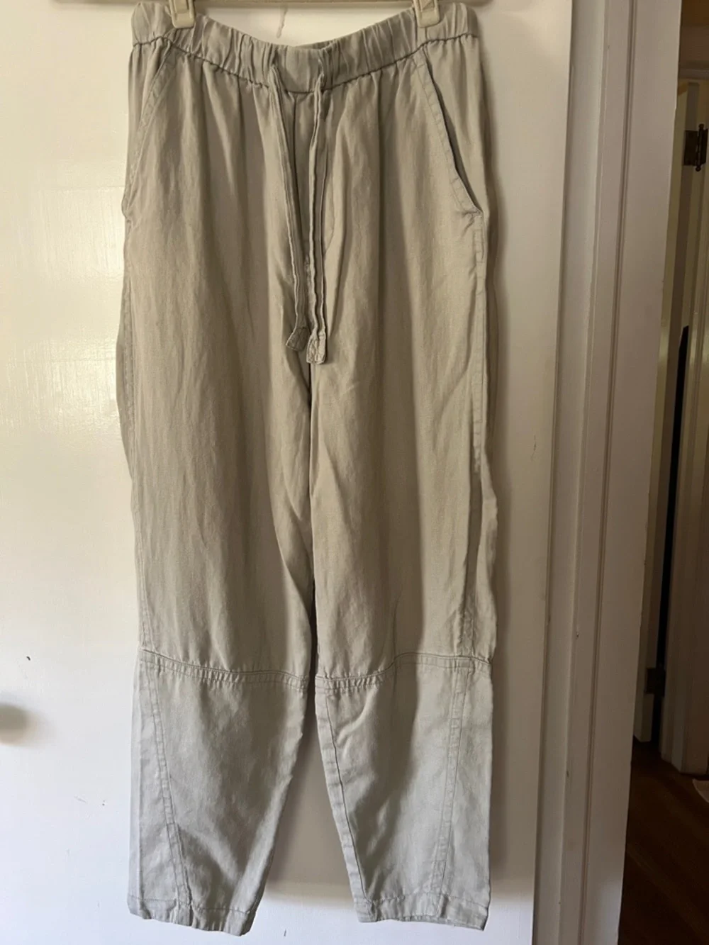 The Linen Pull-On Barrel Pant in Seagrass size Small